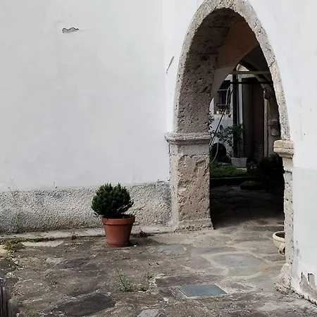 Luc Dal Aur Affittacamere *